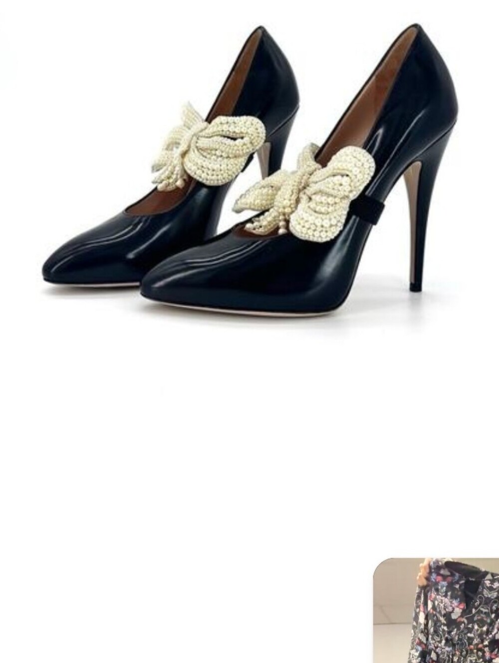 Gucci Black Leather Stiletto Pumps with Pearl Knot Accent